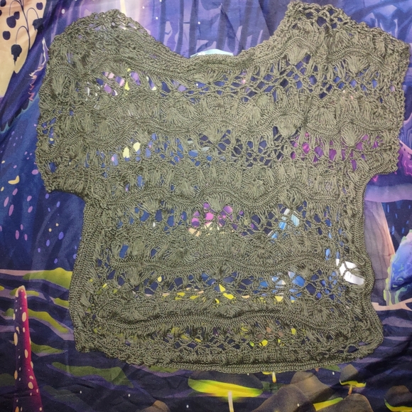 Grunge Goth Fairy Crochet Top - Picture 11 of 13